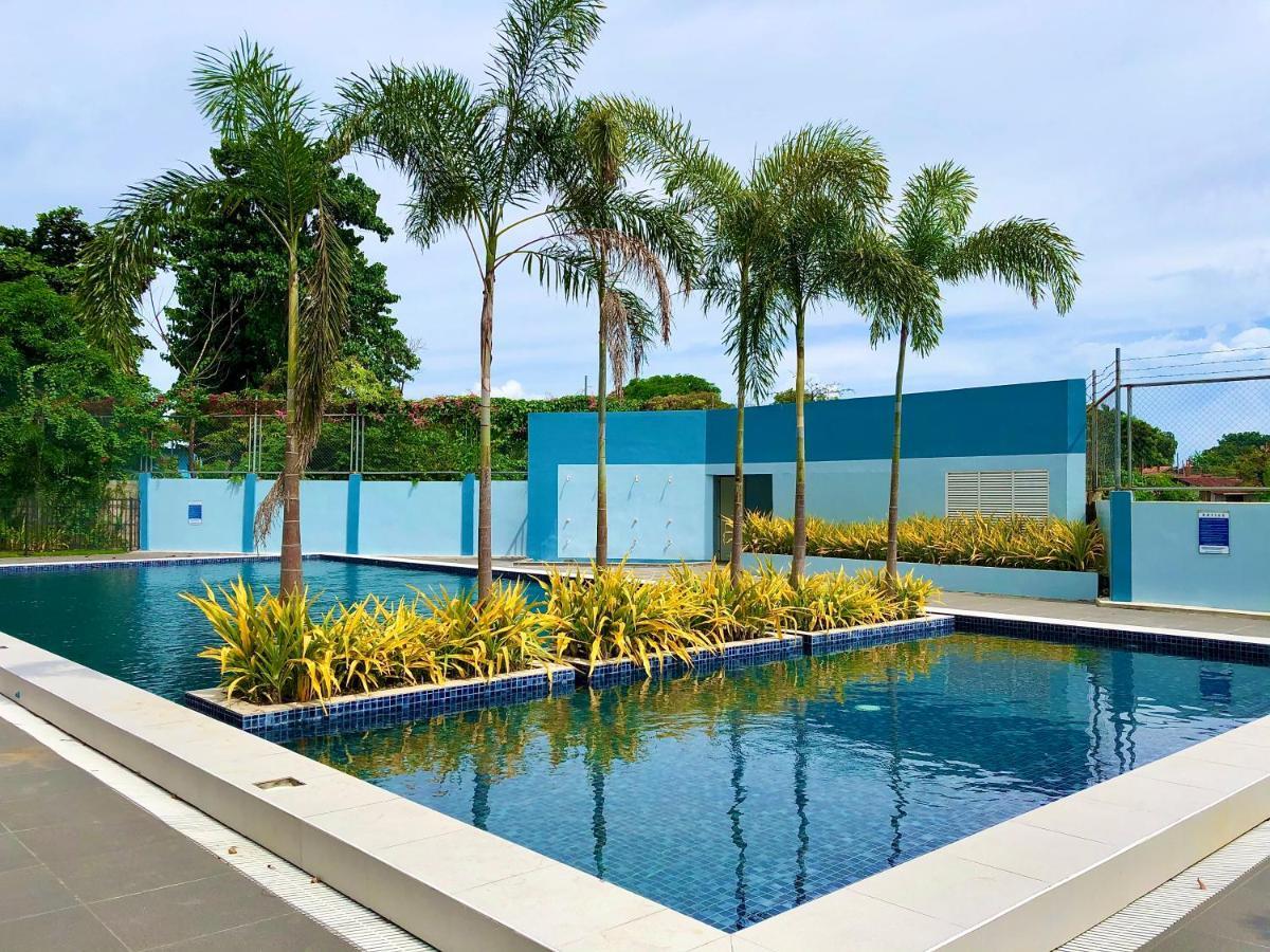 Condo W/ Balcony Near Mactan International Airport Lapu-Lapu City Exteriér fotografie