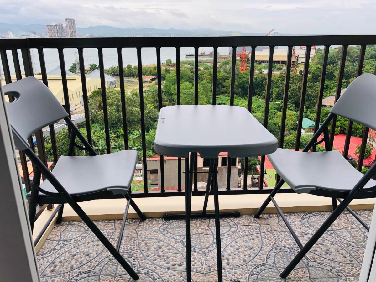 Condo W/ Balcony Near Mactan International Airport Lapu-Lapu City Exteriér fotografie